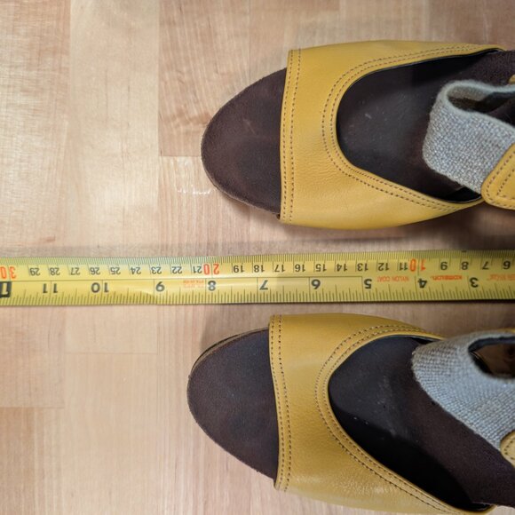 Donald J. Pliner Leather wedge sandals - Picture 7 of 8